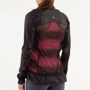 Lululemon Run: Wild Jacket Black